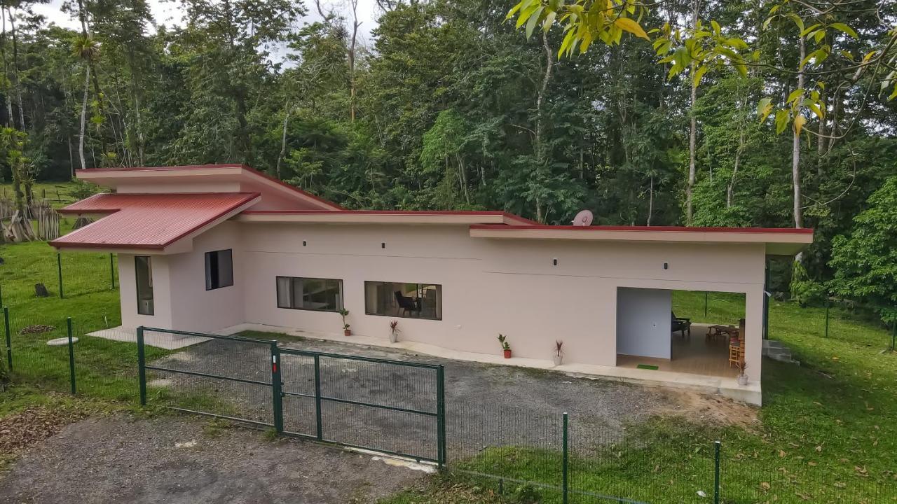 River Paradise Villa With Private Jacuzzi La Fortuna Buitenkant foto