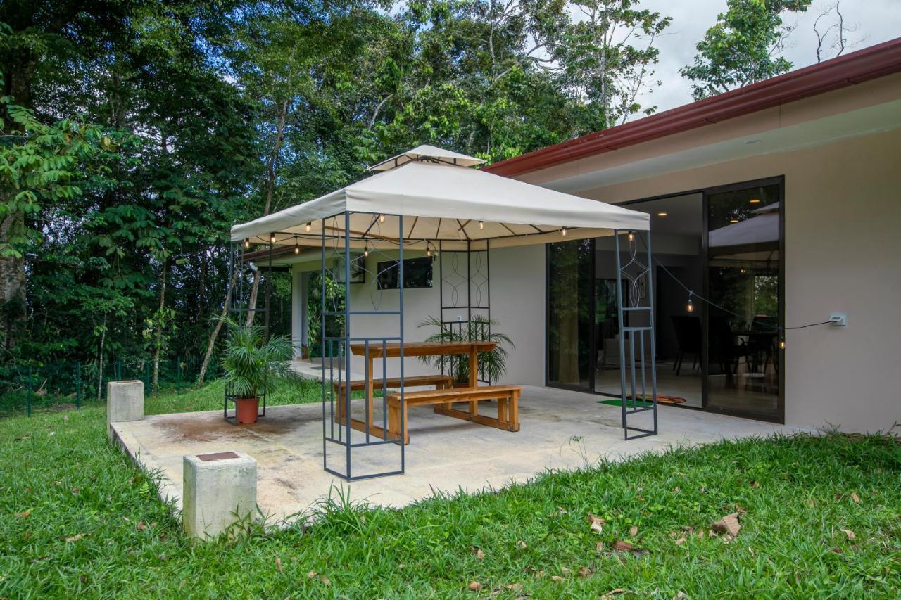 River Paradise Villa With Private Jacuzzi La Fortuna Buitenkant foto