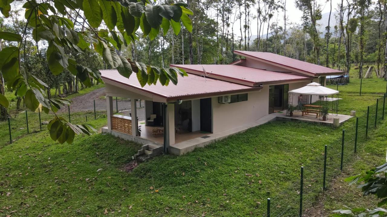 River Paradise Villa With Private Jacuzzi La Fortuna Buitenkant foto