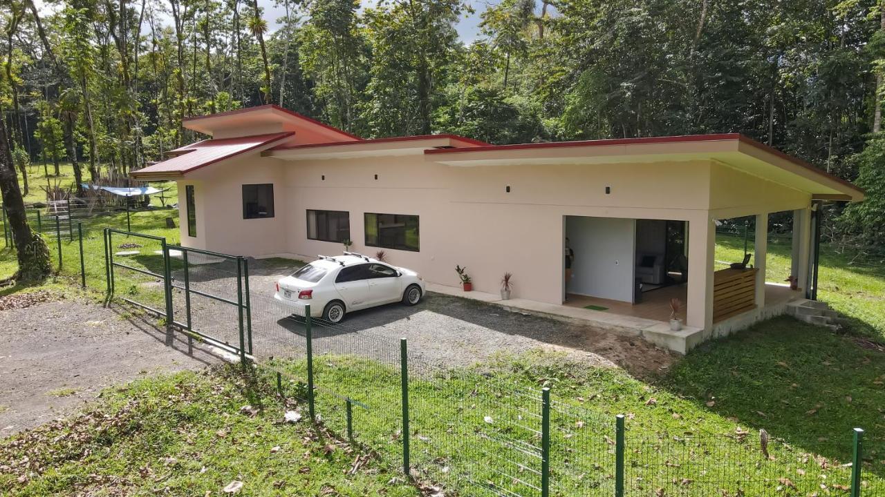 River Paradise Villa With Private Jacuzzi La Fortuna Buitenkant foto