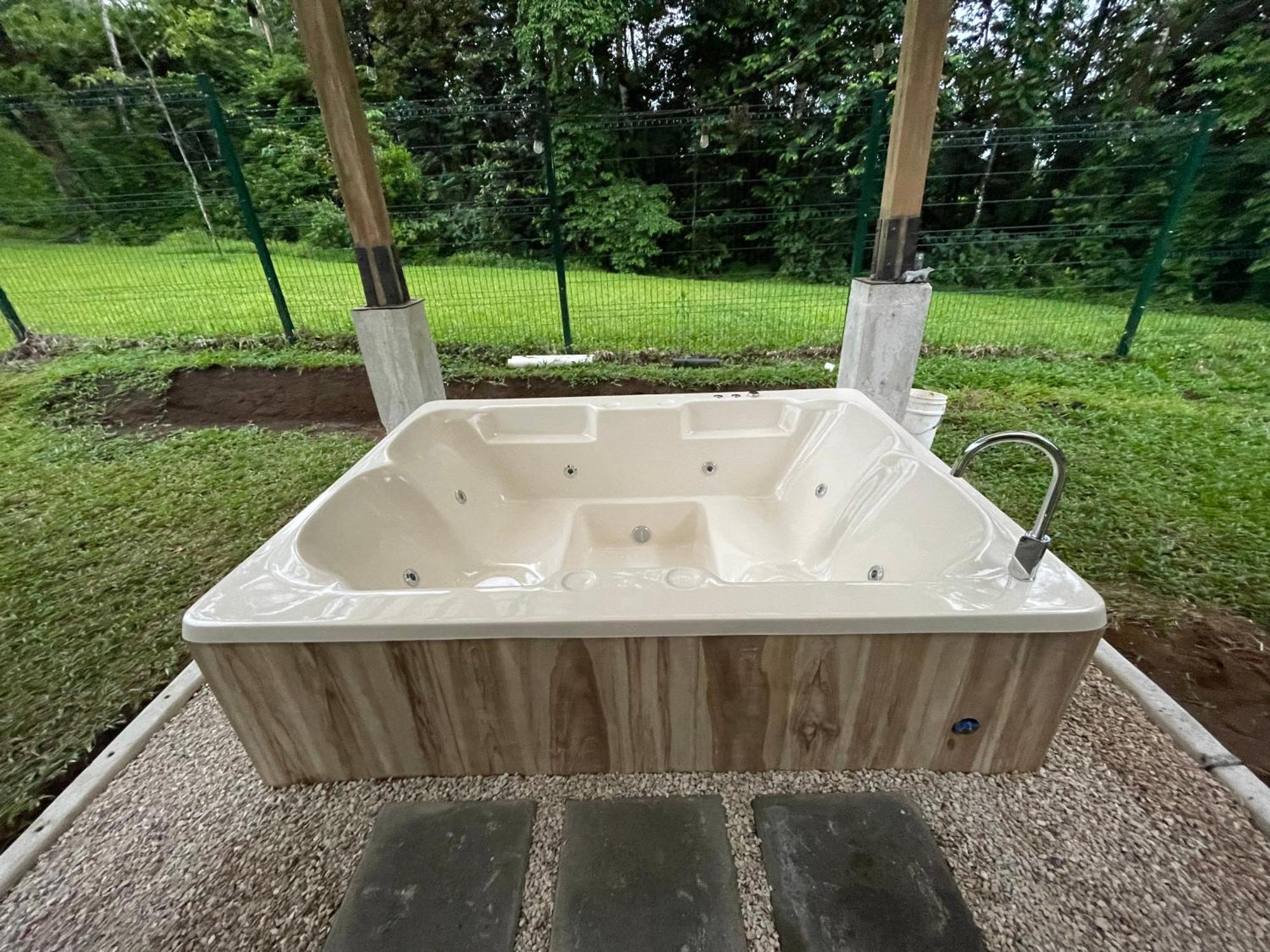 River Paradise Villa With Private Jacuzzi La Fortuna Buitenkant foto